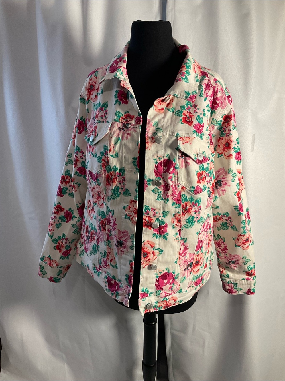 Floral Kim Roger’s Women’s Jacket - Pink Floral on White 1X